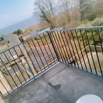 Budget-Friendly 4-Bedroom House In Swansea - Ideal For Travelers